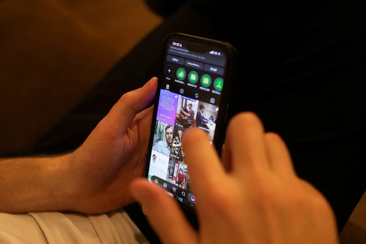 EU, 15세 미만 SNS 이용 제한 추진…연령별 차등·안전설계 의무