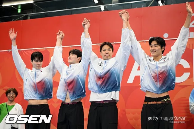 일본 제쳤다! '김영범 막판 스퍼트' 男 계영 400m, 역전 은메달...女 계영 800m도 동메달 획득