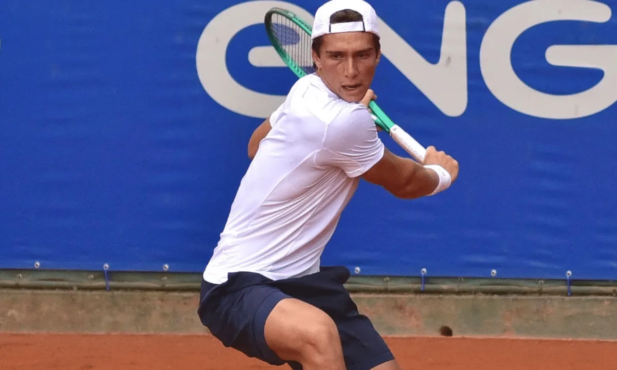 Leonardo Storck entra no ranking da ATP após primeira vitória no profissional