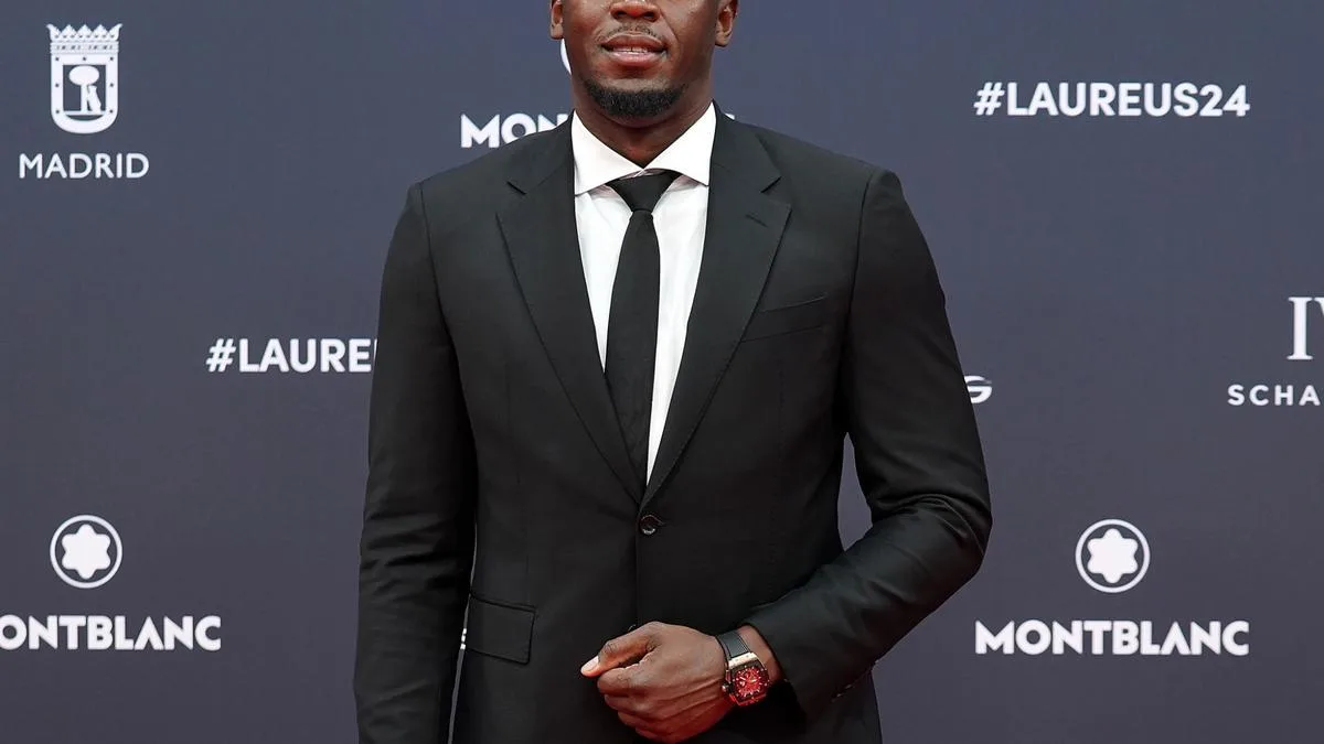 Usain Bolt engaged