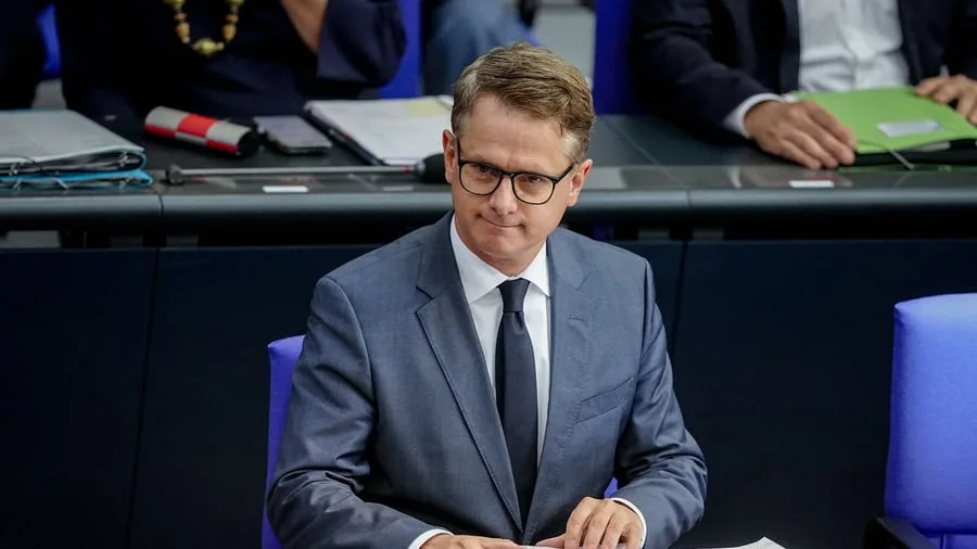 +++ Bundespolitik +++: Neuer Gesundheitsminister Linnemann lehnt Bürgerversicherung ab