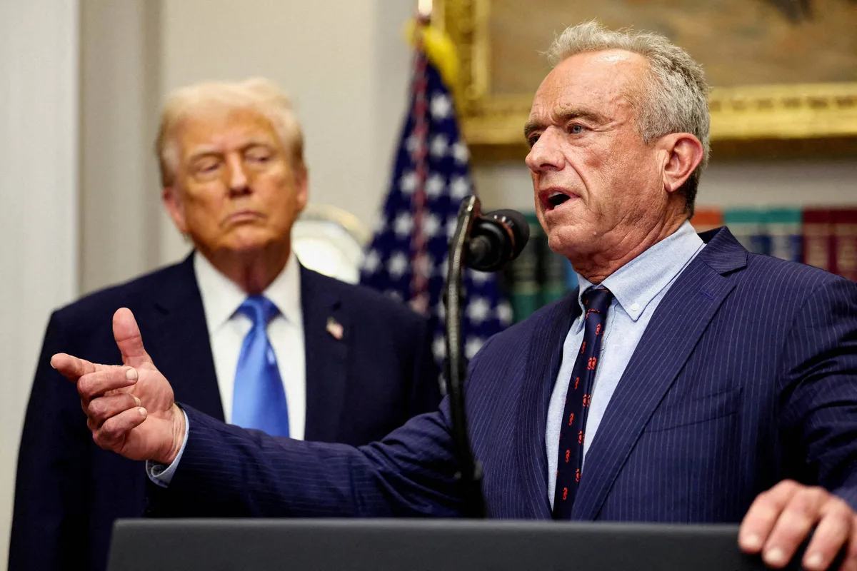 OMS critica ofensiva de Trump contra vacinas e alerta para riscos a crian�as nos EUA