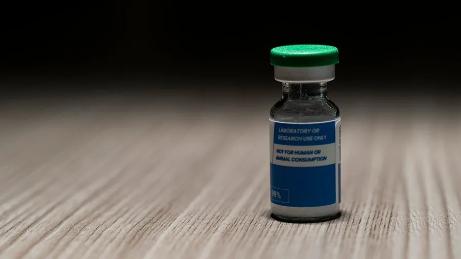 FDA advances peptide push to White House