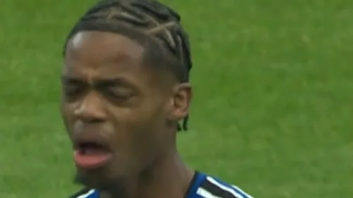 Was ist Omari los? - HSV-Star verzieht plötzlich das Gesicht