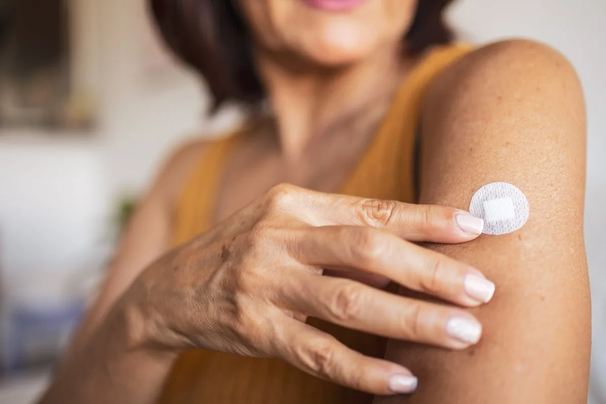 Scientists pinpoint exactly when women should start HRT to slash dementia risk
