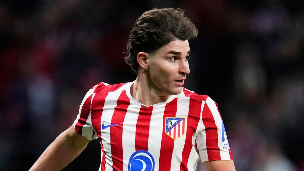 Atletico set deadline for Alvarez decision on staying or move to Arsenal