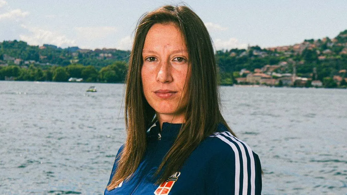 Roberta Picchi, jogadora do Como, tem cancro da cama. Mal soube, o clube renovou-lhe o contrato: quando Roberta deixou de lhe ser útil