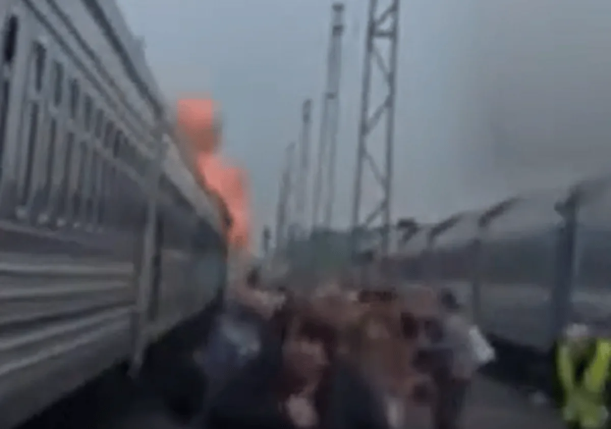 Moment Russia attacks Ukrainian train shortly after Boris Johnson passed through station