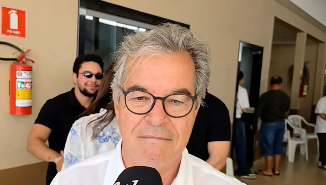 Jorge Viana se despede de Ayres Rocha e destaca legado do jornalista