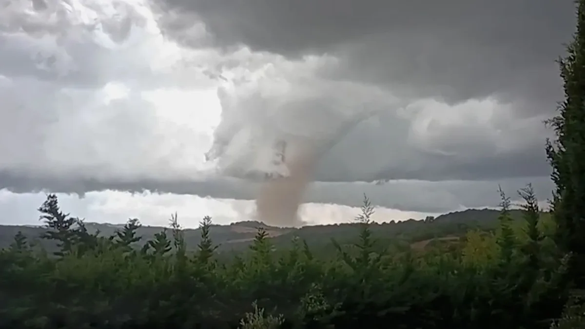 39 Menschen verletzt: Tornado richtet Schäden in Südfrankreich an