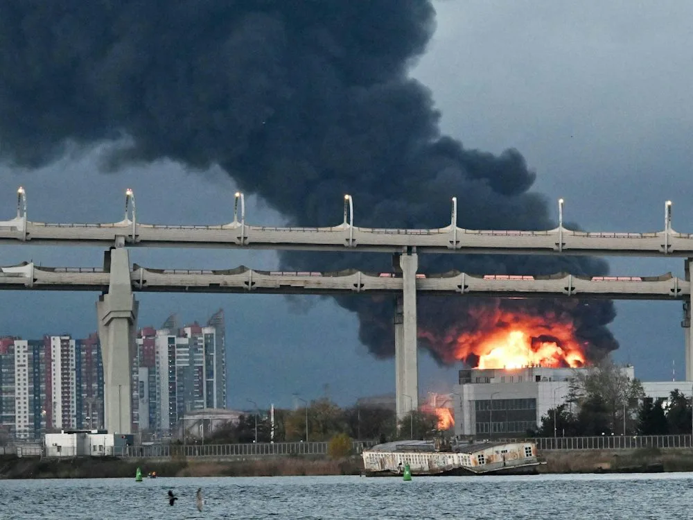 Krieg in der Ukraine: Russland: Ein Toter und mehrere Verletzte bei Drohnenangriff auf Sankt Petersburg