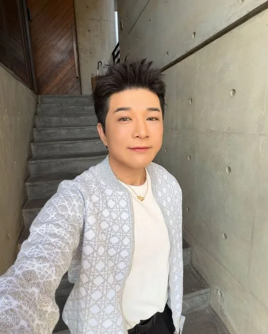 ‘37kg 감량’ 신동, 완전 달라진 비주얼+몸매..“내 얼굴 까먹었을까봐”