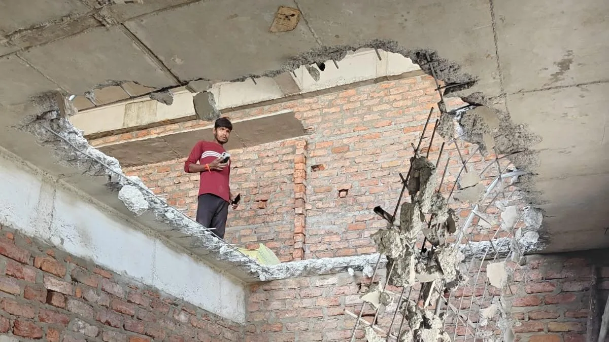 Cyberabad Municipal Corporation demolishes 26 unauthorised constructions on September 1