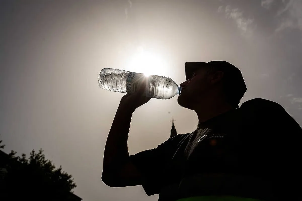 Máximas até 43º C colocam 14 distritos sob aviso amarelo devido ao calor
