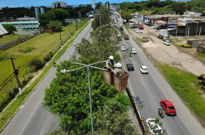 Saque de R$ 2 milhões coloca contratos de iluminação de Maceió sob investigação