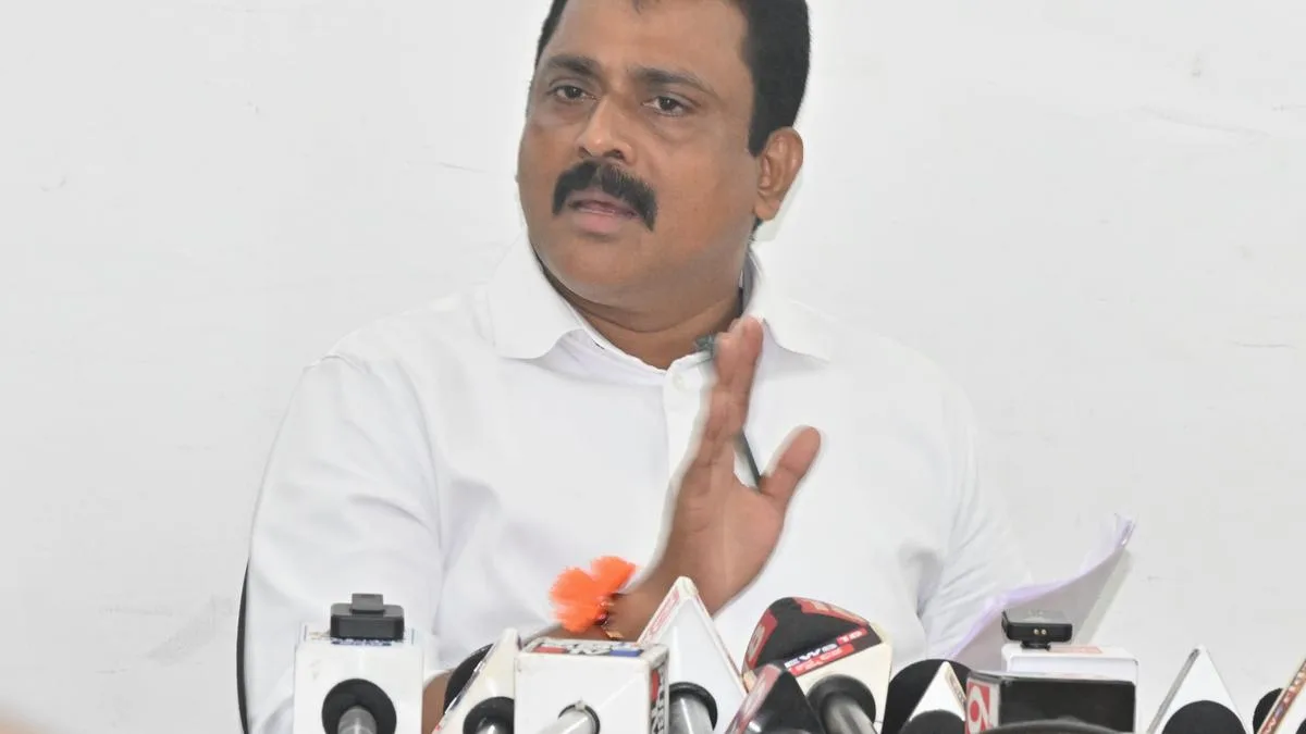 Restore PDOs power to issue 9/11A, 11B forms, says MLC