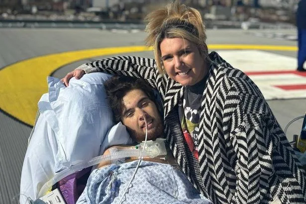 'I accidentally took too much paracetamol - my organs failed and I nearly died'