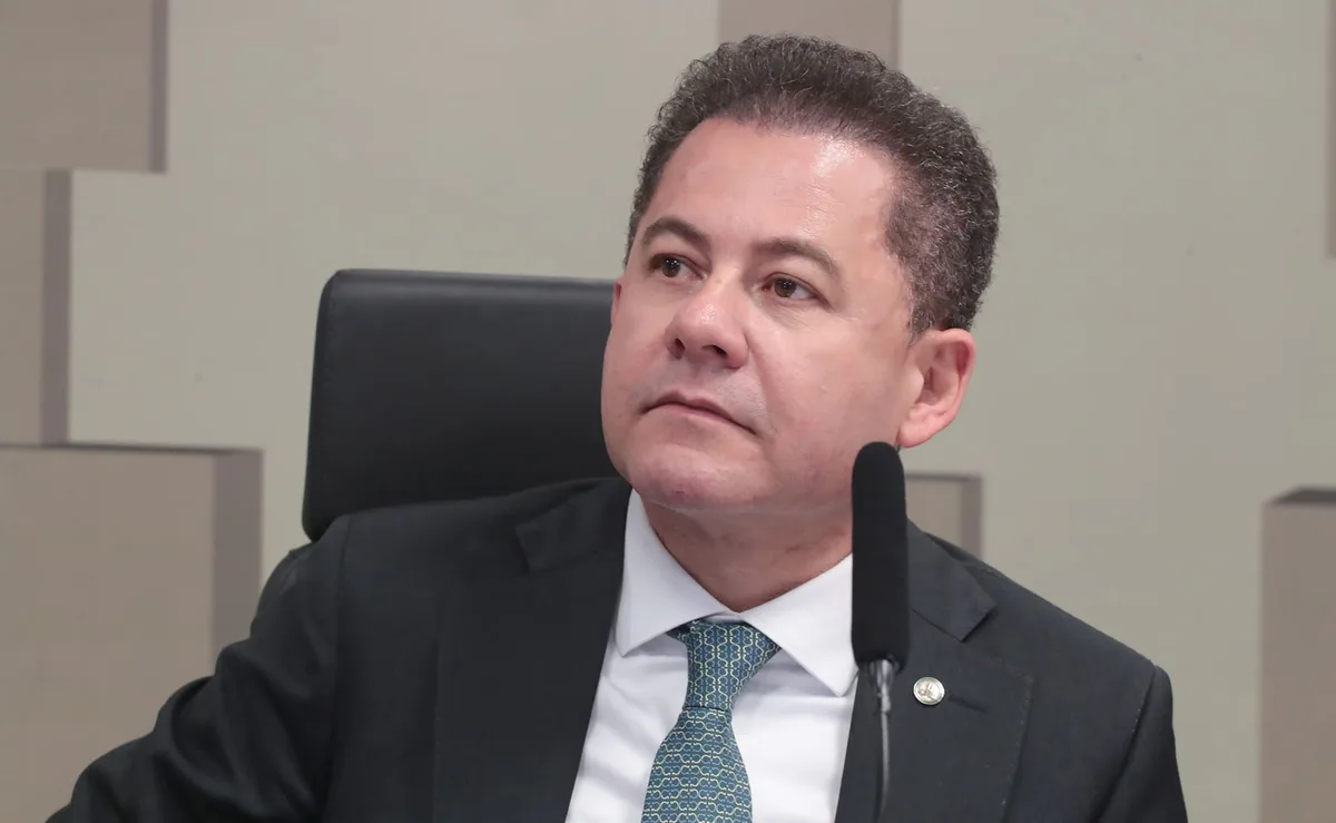 PF cita contatos de Cezinha de Madureira com ministros em operação sobre influência em tribunais