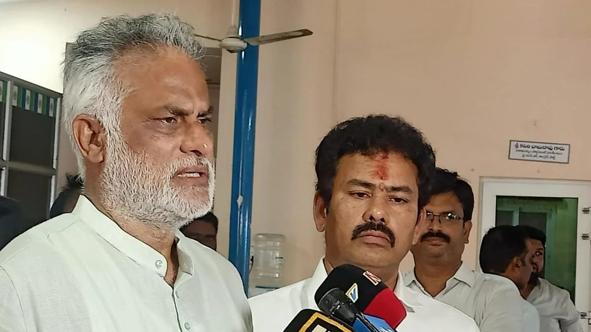 CPI, YSRCP to join hands for local body elections