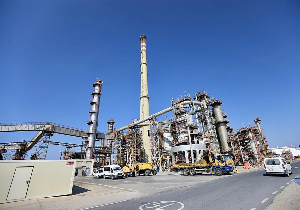 Huelva avanza hacia el gran Valle Andaluz del Hidrógeno Verde: Moeve pone esta semana la primera piedra de su planta de 300 MW