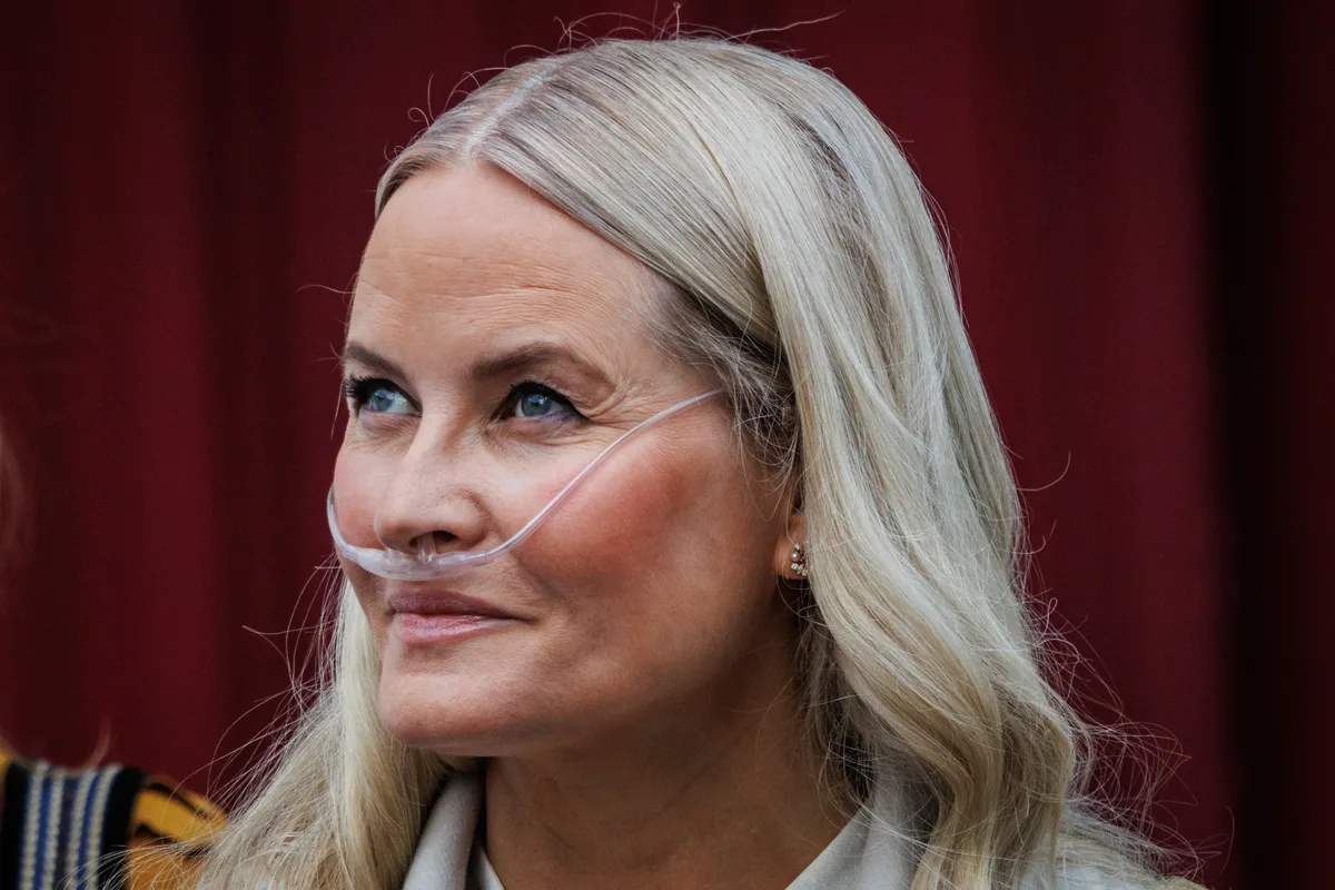 Monarquia encrencada: um novo rei para Noruega, rainha consorte rejeitada
