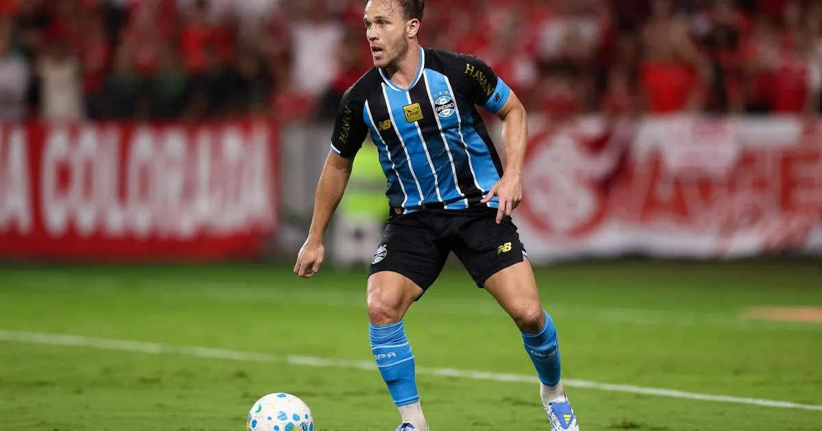 Arthur Melo negocia saída da Juventus de olho em novo clube