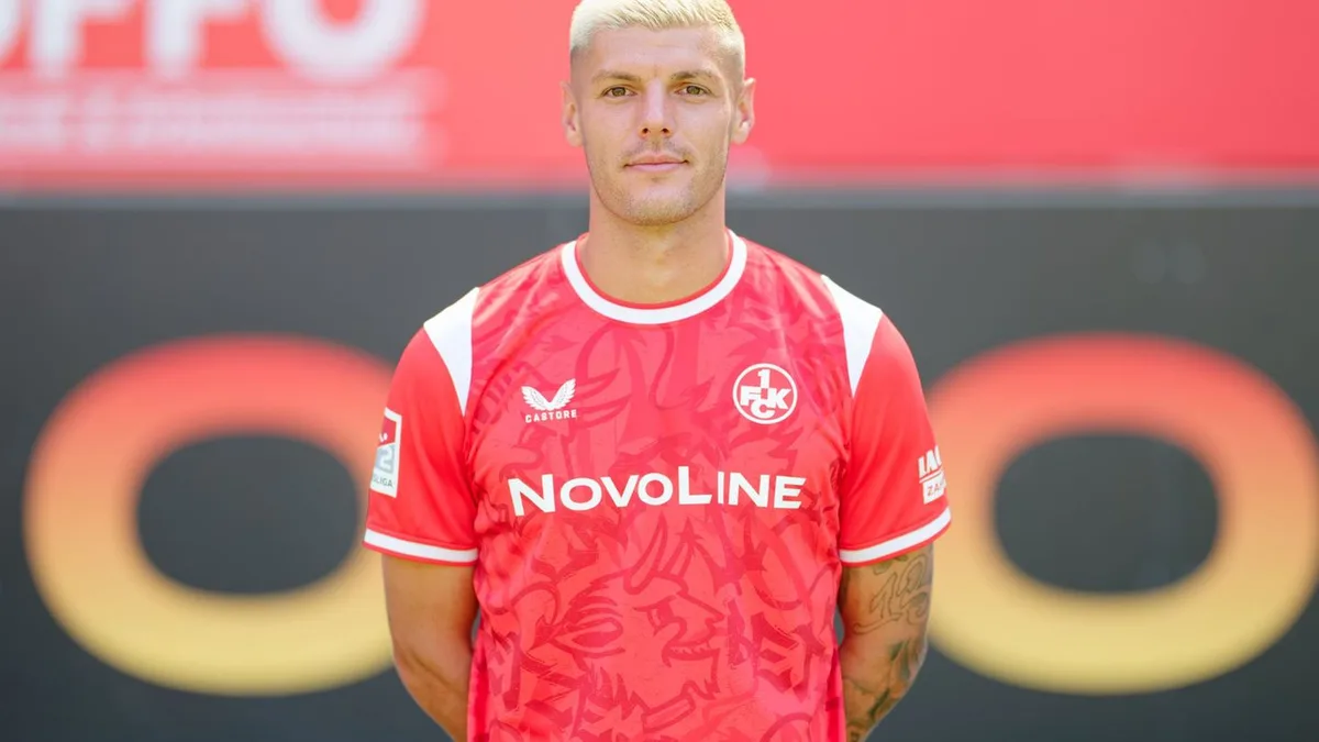 Fußball-Transfers: Nach Fehlstart: Fortuna holt Wekesser aus Kaiserslautern