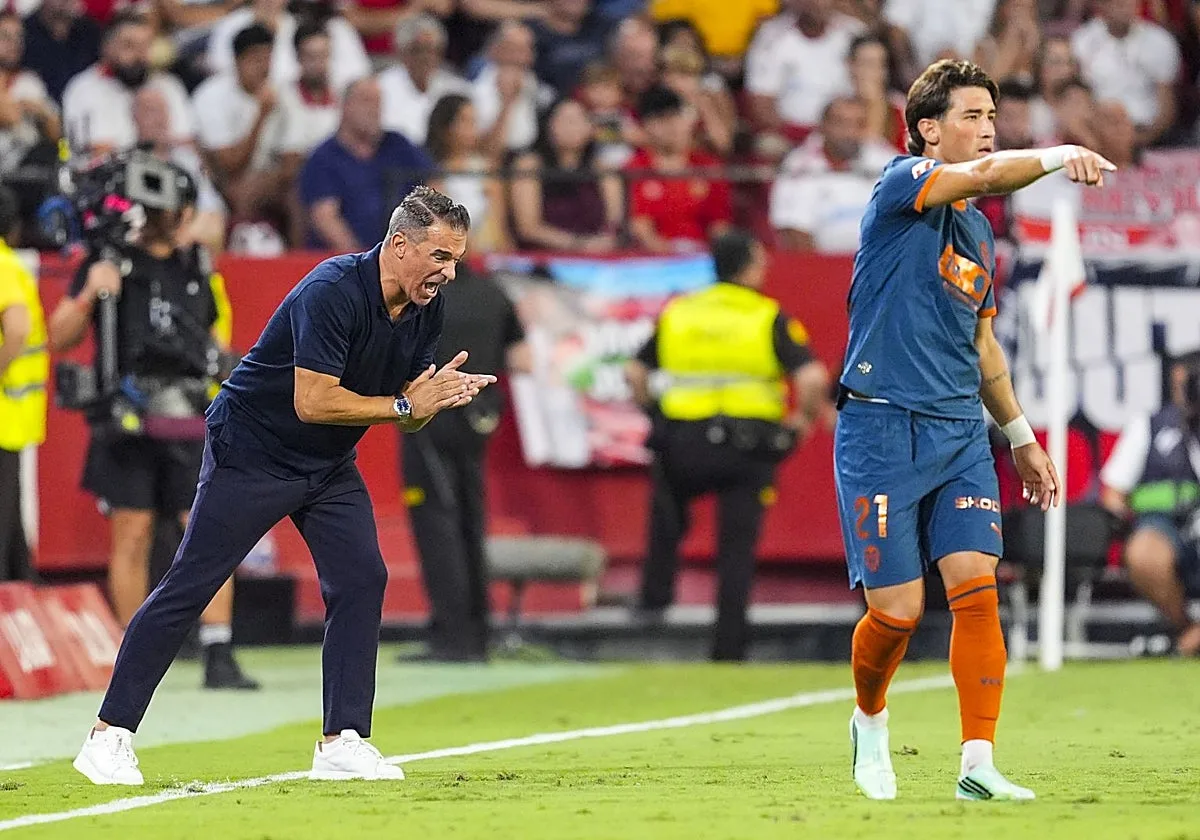 García Plaza y JIN le cambian el aire al Sevilla FC