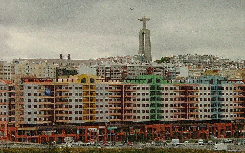Município de Almada vai assinar acordo com EPAL para estudar reforço do abastecimento de água