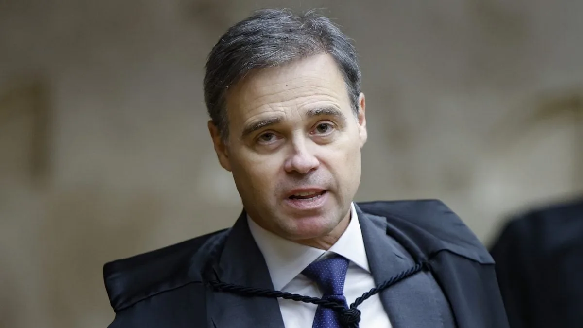 Mendonça rebate Gilmar e nega ter transformado STF em “palanque”