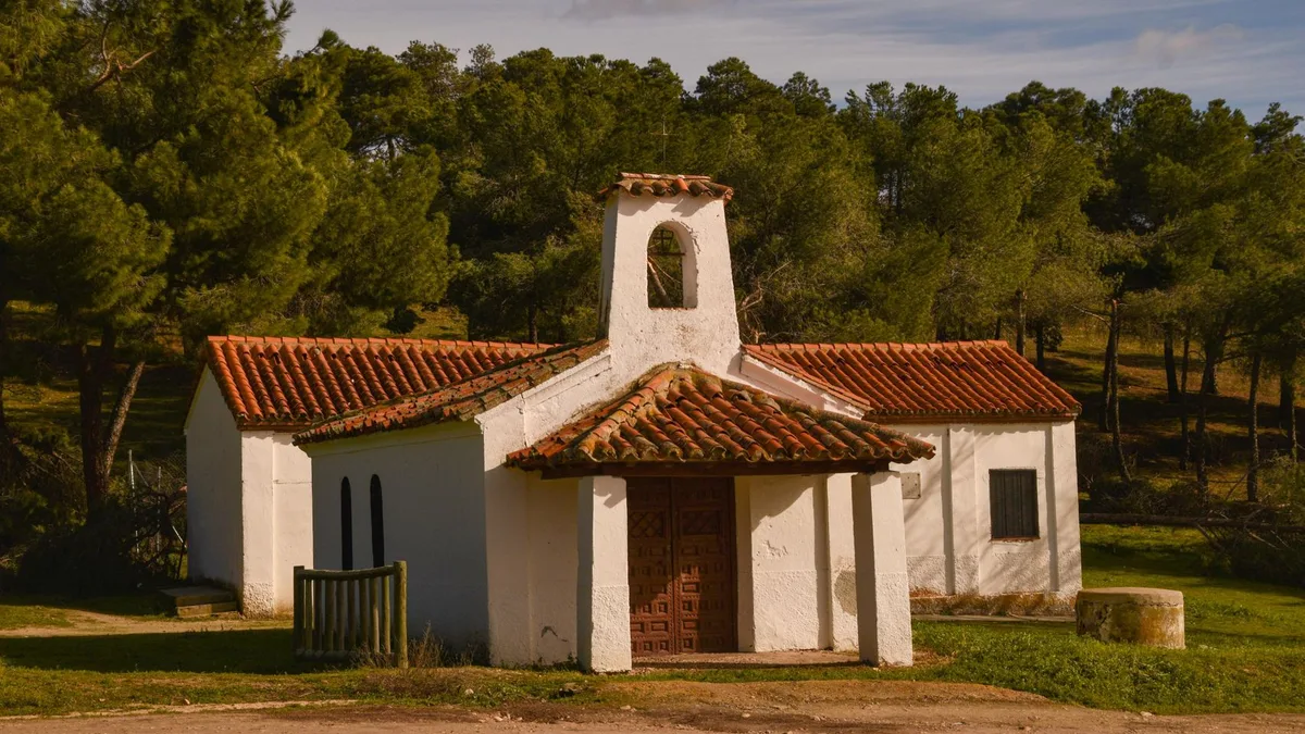 Ya es oficial: construcciones en suelo no urbanizable en España podrán rehabilitarse y convertirse en vivienda habitual