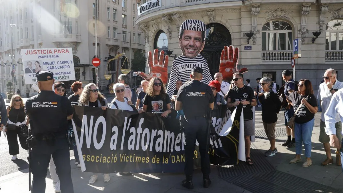 Mazón se escuda en que está personado en la causa para no responder en el Congreso