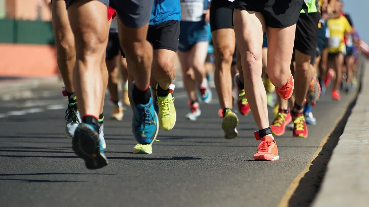 Corrida de rua interdita ruas e avenidas no Centro de Vitória