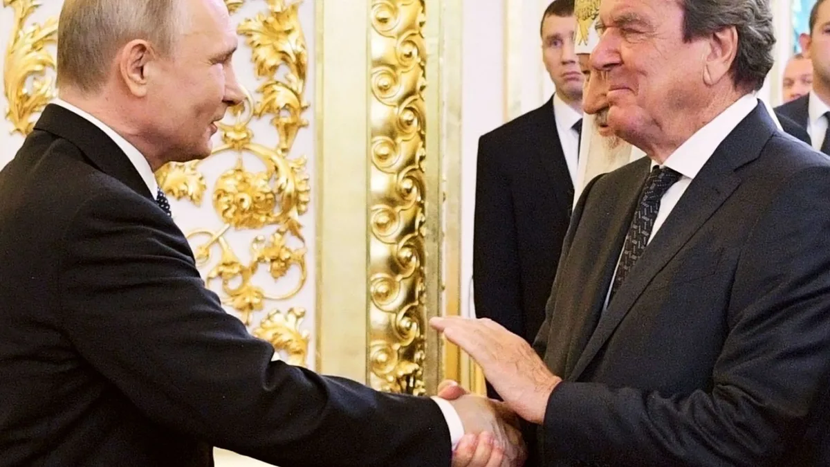 Geburtstagsfeier: „Schande“: Massive Kritik am Putin-Besuch von Schröder