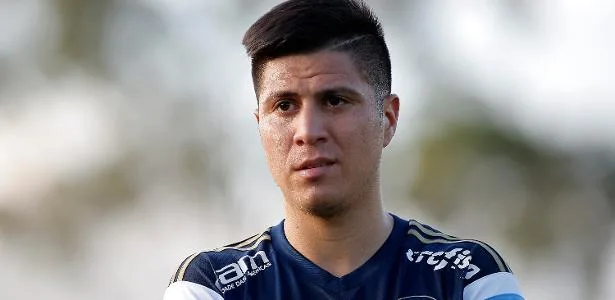 Ex-Palmeiras diz que pensou em suicídio: 'Minha terapeuta me salvou'