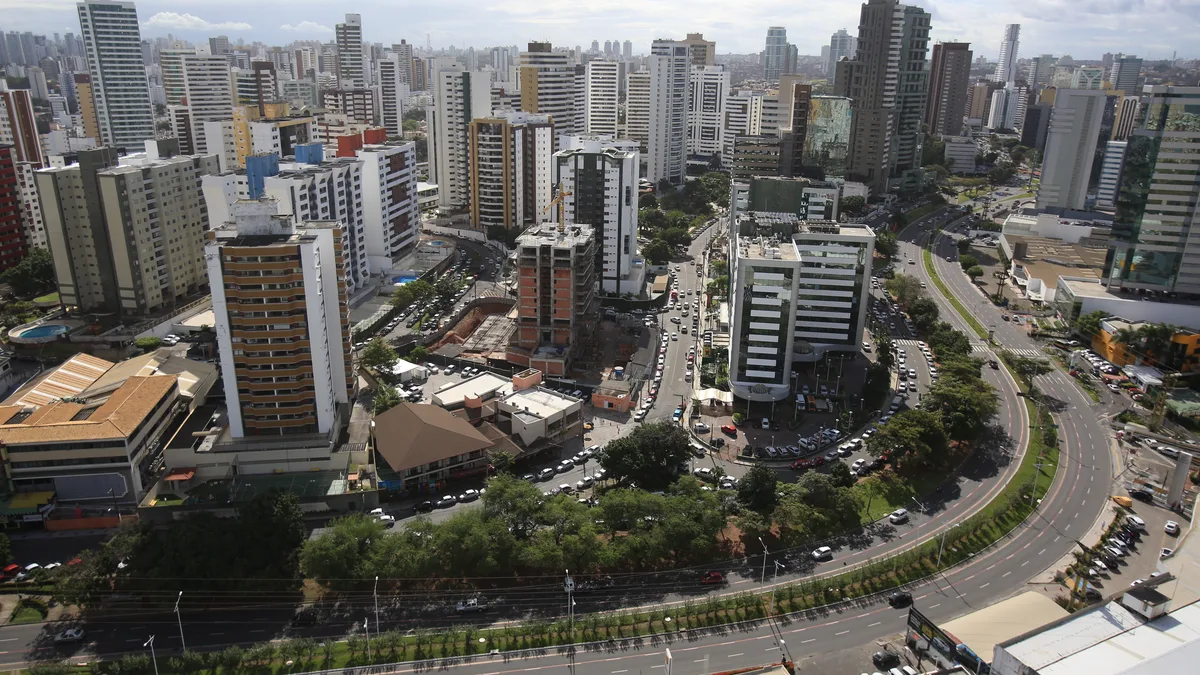 Protesto para cobrança de dívidas de condomínio cresce 2.315% na Bahia