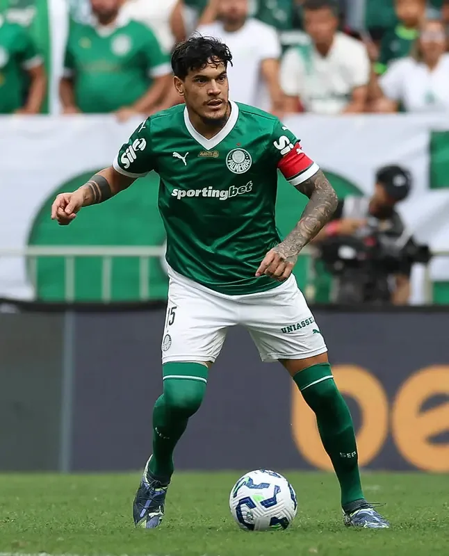 Há 8 anos, Gustavo Gómez fazia sua estreia pelo Palmeiras; relembre lances do zagueiro