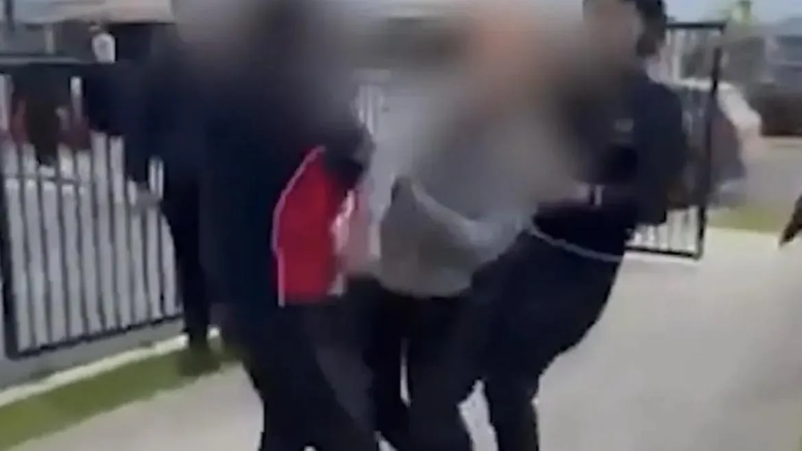 Father allegedly beaten at school in Melbourne’s north after confronting students over daughter’s bullying