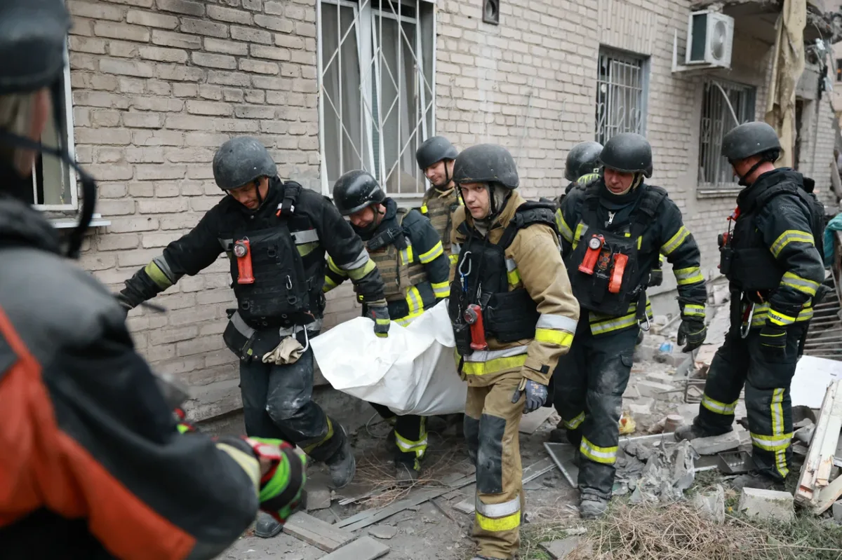 Rusia lanzó mortales ataques con bombas guiadas contra infraestructura civil en Ucrania