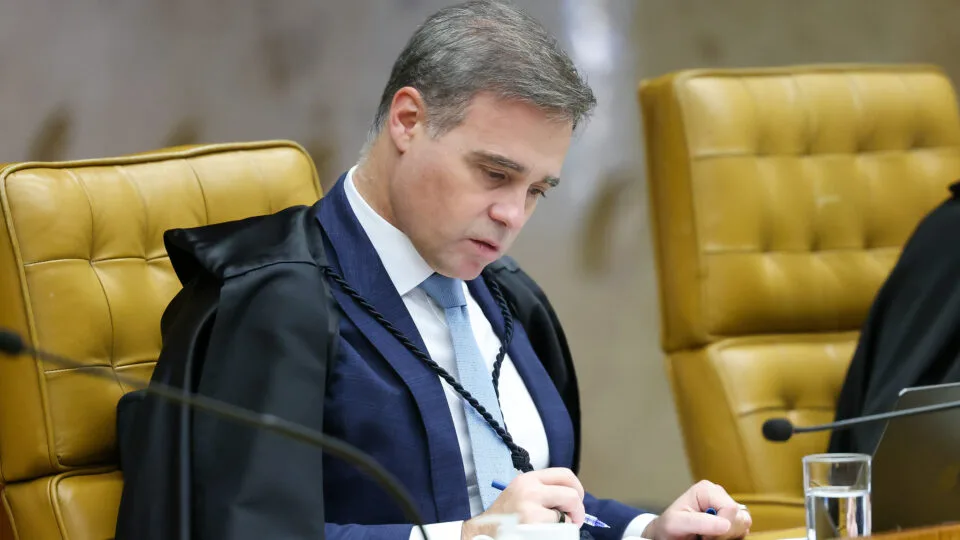 Investigação sobre rede bilionária de lavagem de dinheiro chega ao STF