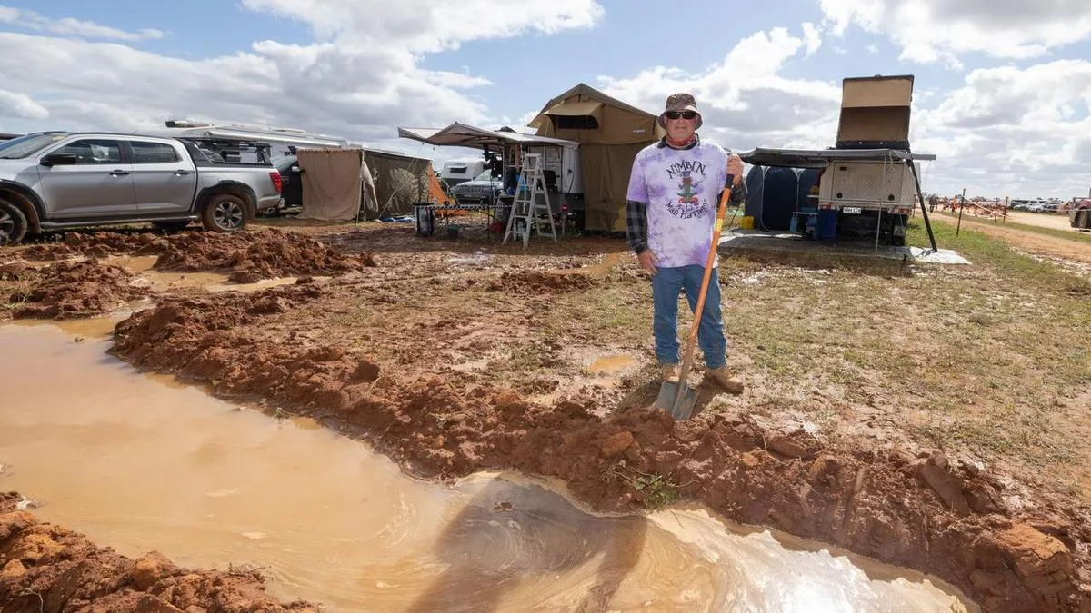 Happy campers hit the road after muddy muddy festival