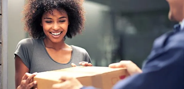 Shopee entra na 'guerra' das entregas rápidas e promete delivery em 4 horas