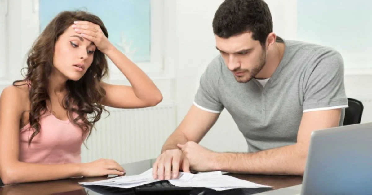Qué es la «Infidelidad Financiera», el enemigo silencioso de la pareja