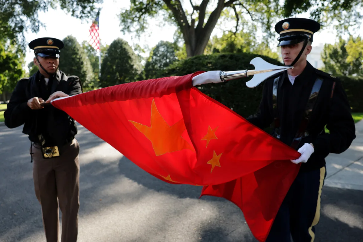 Xi chega a Washington nesta terça-feira para encontro com Trump com IA e Taiwan no radar