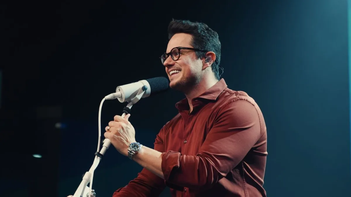 Deive Leonardo apresenta tour 'O Despertar' em Manaus nesta sexta-feira (28)