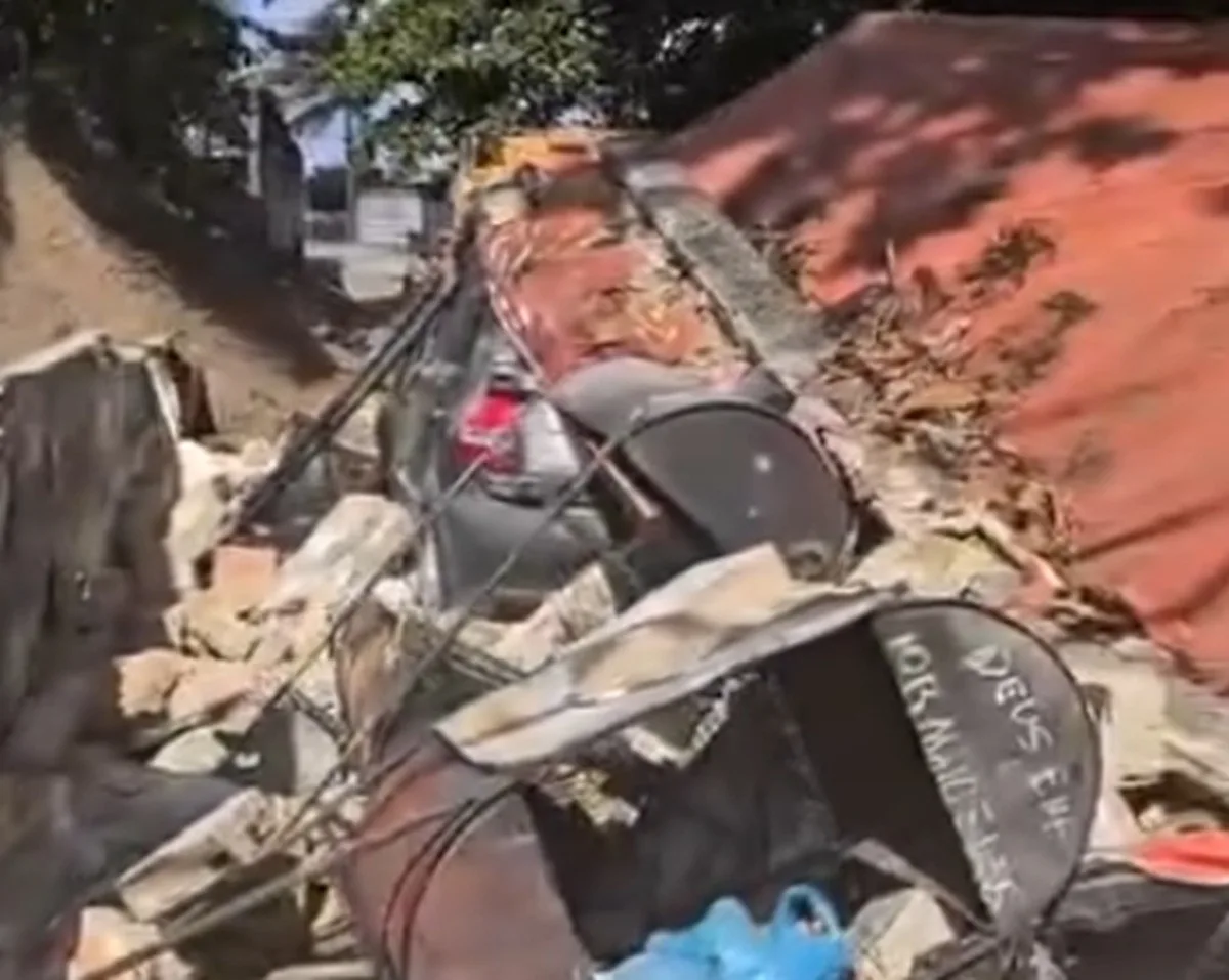 Muro de academia desaba e deixa três feridos no Grande Recife; vídeo mostra destroços