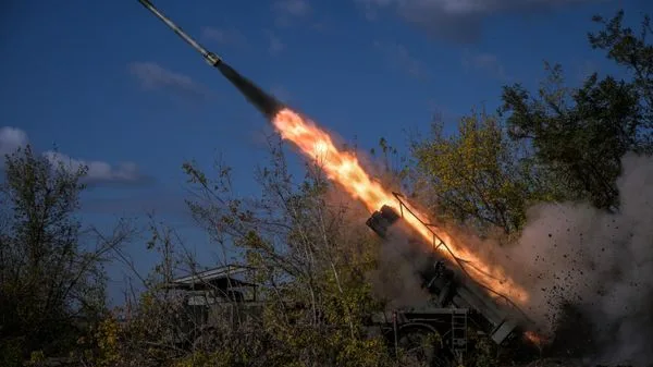 Russia’s Strikes Choke Ukraine’s War Machine of Power & Logistics, Fuel New Regions' Liberation