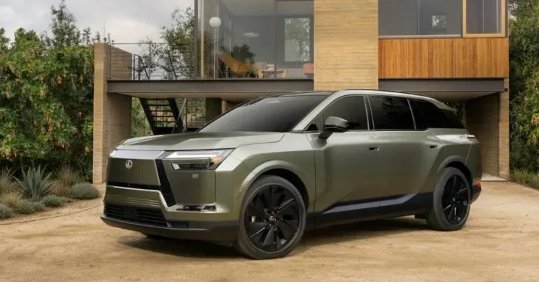 Toyota muda de estratégia e fabrica um EV primeiro na China