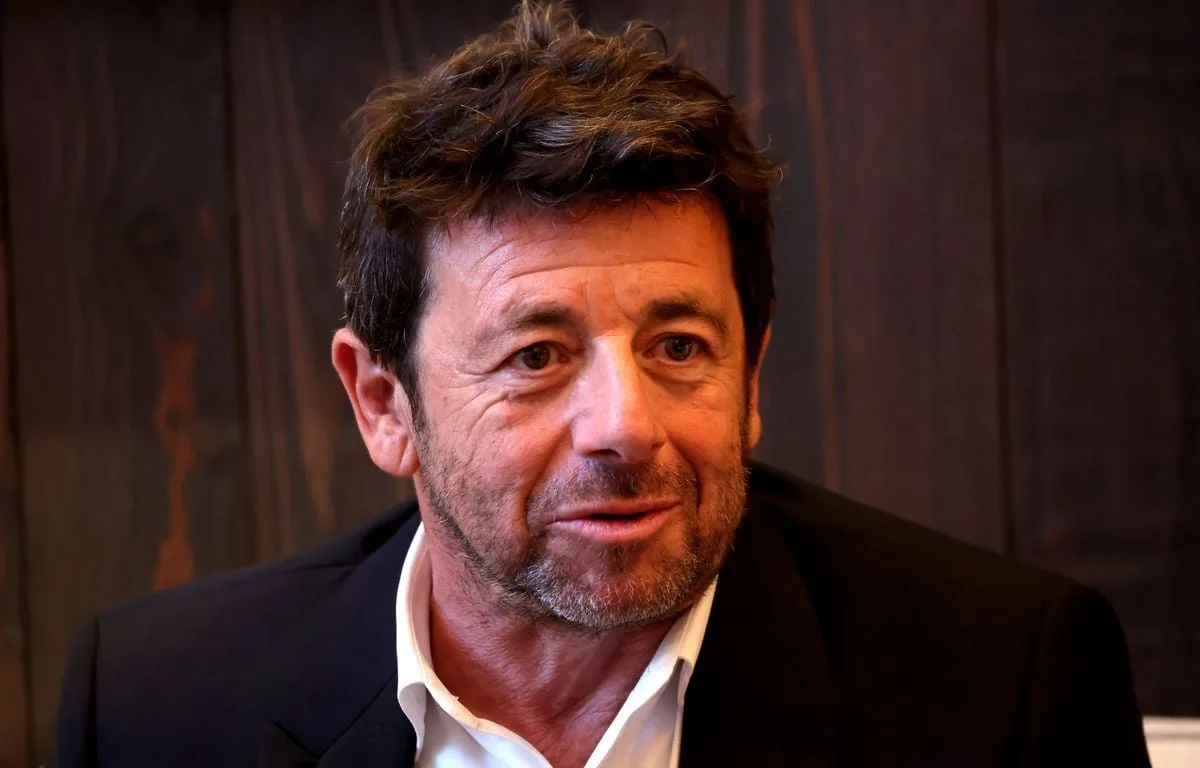 Mis en examen pour viol, Patrick Bruel obtient l’allègement de son contrôle judiciaire