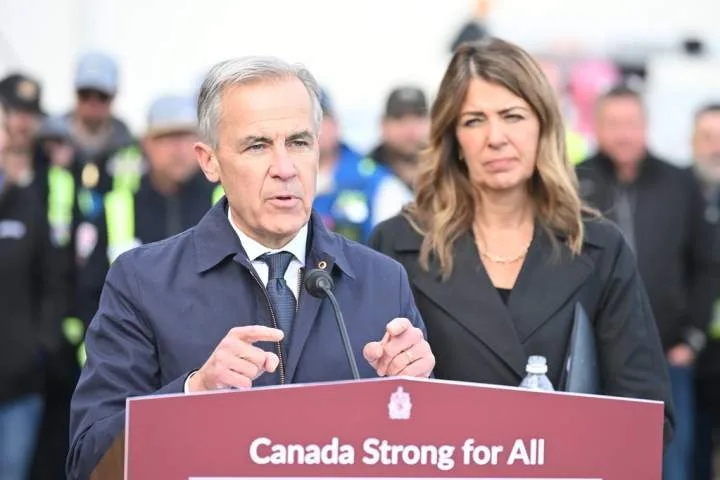 COMMENTARY: On immigration, Danielle Smith is closer to Canadians than Mark Carney